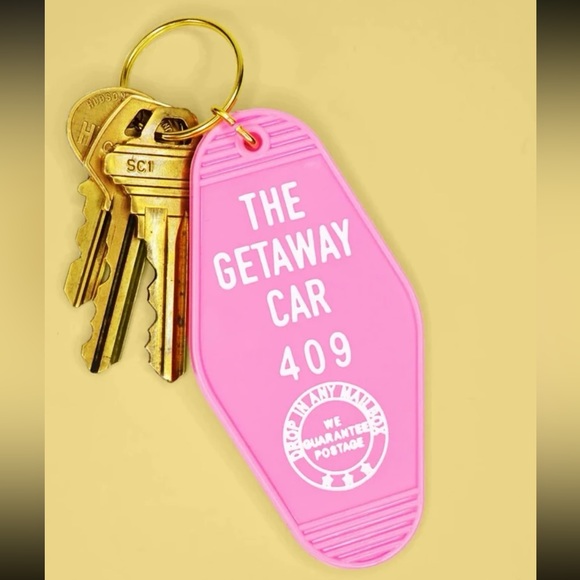 Getaway Car Key Chain - Picture 3 of 4